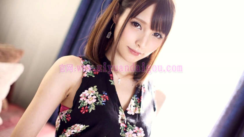 高人气作品番号:259LUXU-891,出演美穂