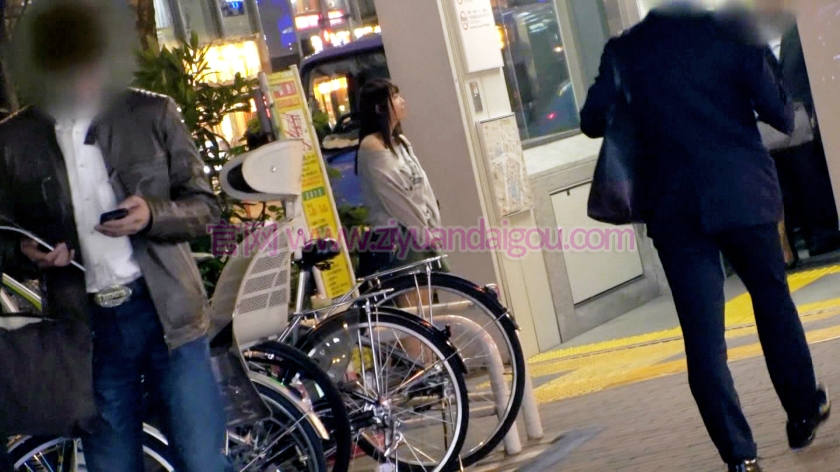 番号261ARA-285,迷人F罩杯21歳大学生