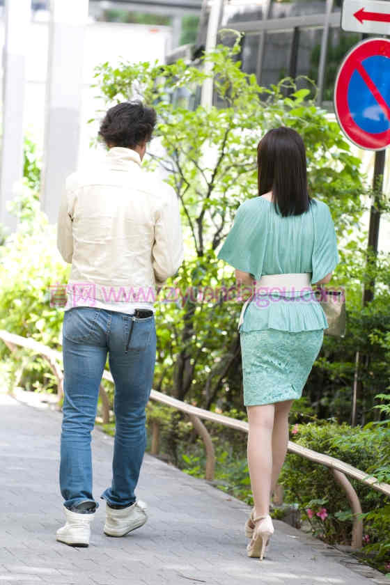 搭讪名流系列番号:300MIUM-263