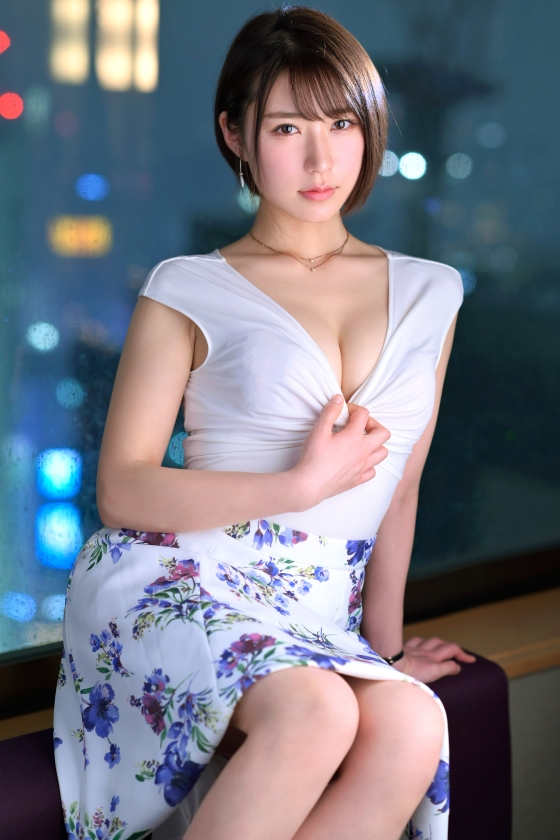 【259LUXU-1105】井吉凉香24岁图书馆管理员