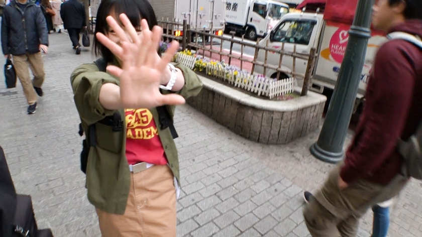 200GANA-2072搭讪歯科助手19岁