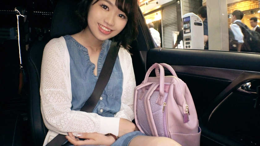 261ARA-396外表清秀少女衣服的美少