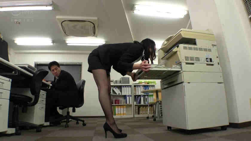 330PER-283黑丝袜OL