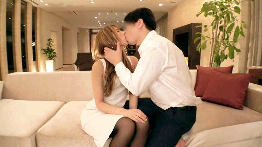 259LUXU-1403丝袜美腿高城玲香28岁社长秘书