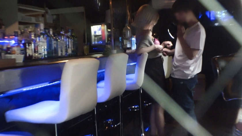 200GANA-2521酒吧搭讪的丽丽21岁