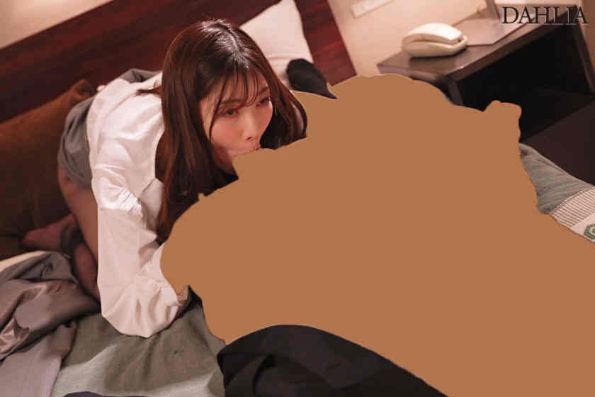 513DLDSS-105丝袜美腿OL杏奈