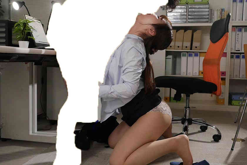 110AKDL-201市川愛茉OL