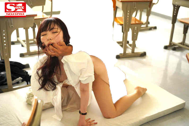 ssis00588丝袜美腿OL香水じゅん