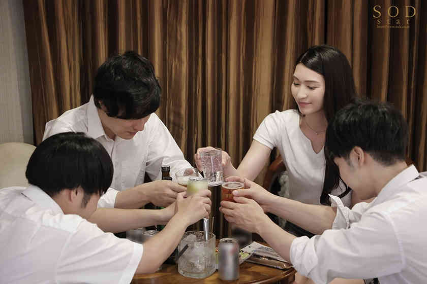 107STARS-723出演本庄鈴新作