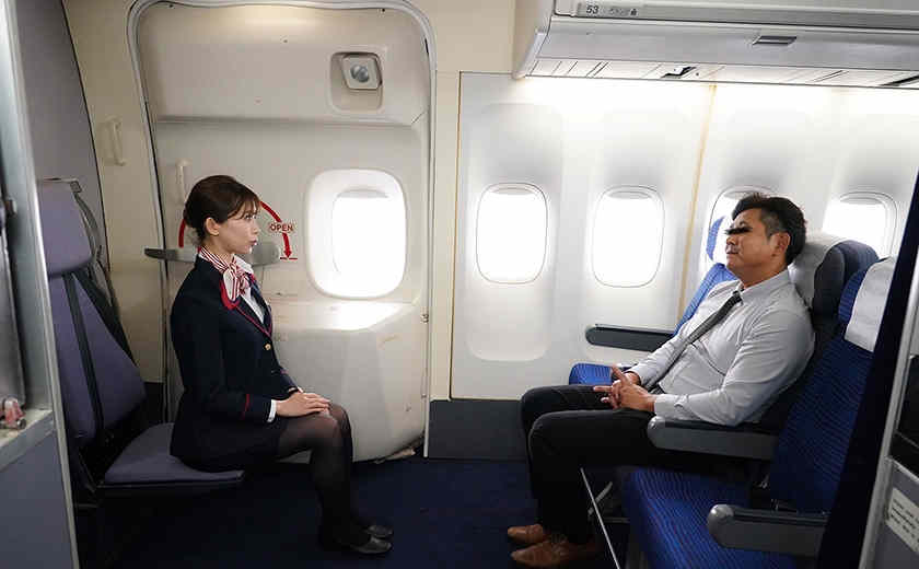 104DANDY-855黑丝美腿CA国际空姐