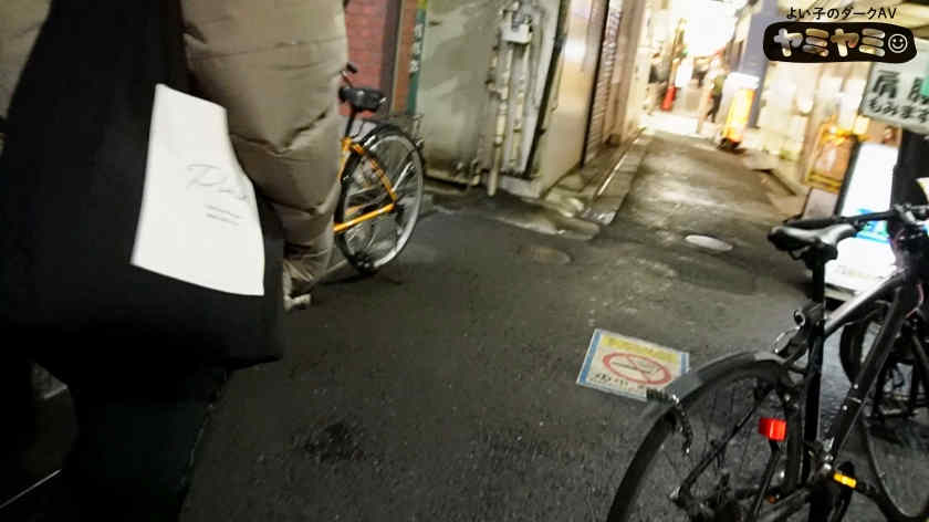 【777YMYM-015】醉酒美腿OL