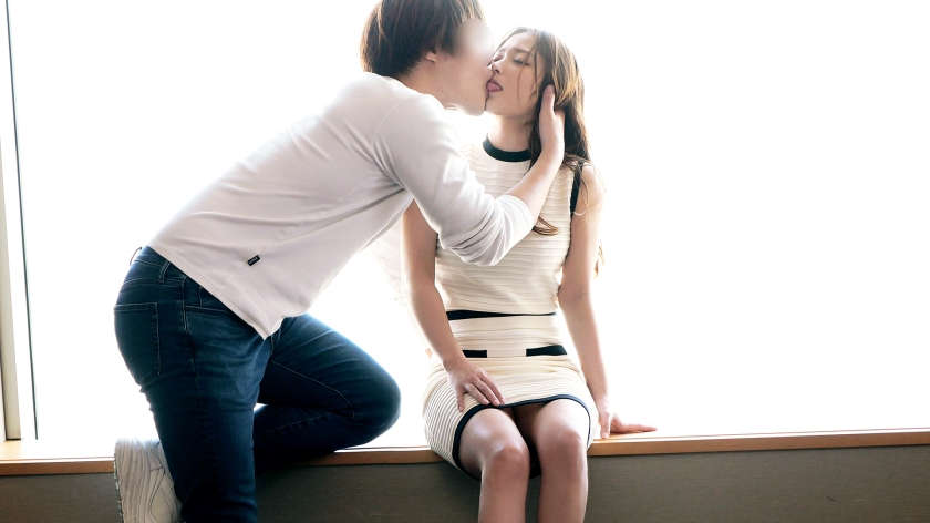 【259LUXU-1705】百合奈32岁美容部員