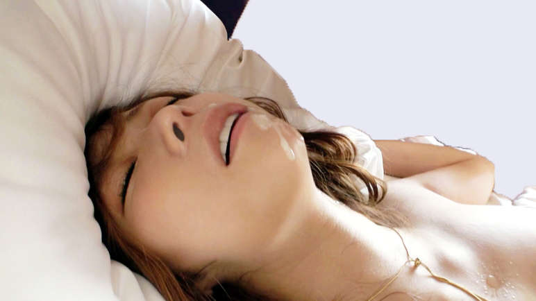 【259LUXU-1705】百合奈32岁美容部員