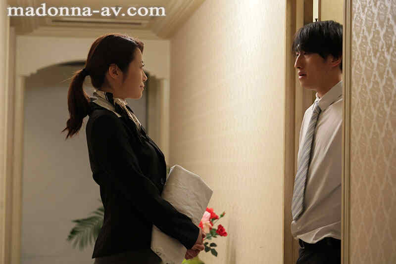 juq00368黑丝OL北条麻妃