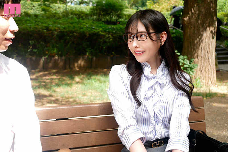 midv00623丝袜美腿新ありな