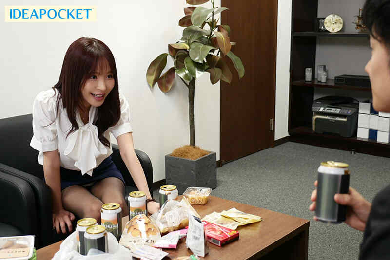 ipzz00340黑丝OL桃乃木かな新作