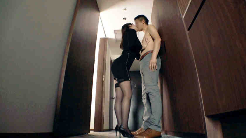 259LUXU-1857黑丝美腿