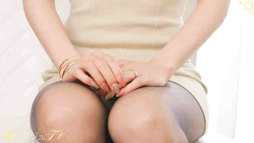 259LUXU-1883黑丝美腿