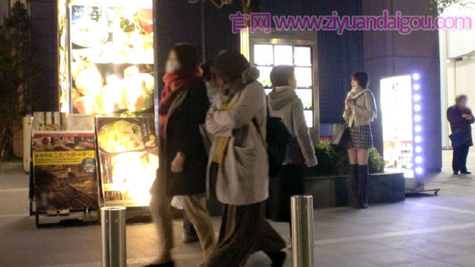 【261ARA-367】漂亮的模特接待员